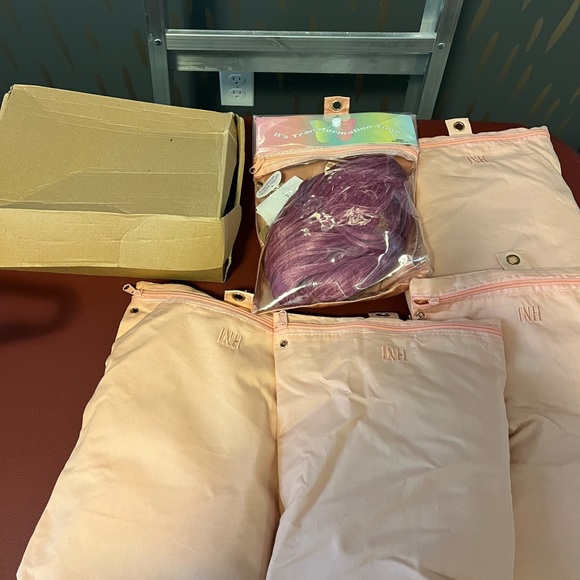 Big bag of wigs . Take ‘em all for 200 - Picture 2 of 2